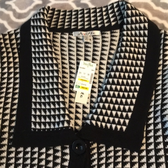 Avette Houndstooth Sweater NWT - Picture 6 of 8